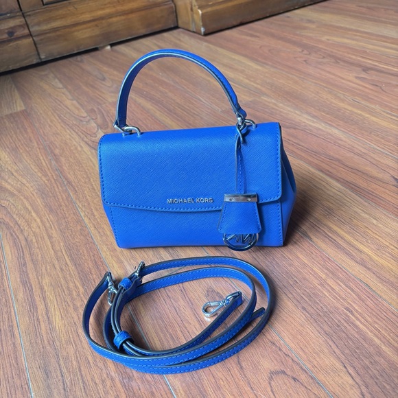 Michael Kors Blue Women's Bag size mini - Picture 1 of 4